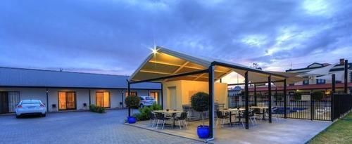 Red Earth Motel โบรเคนฮิลล์ ภายนอก รูปภาพ